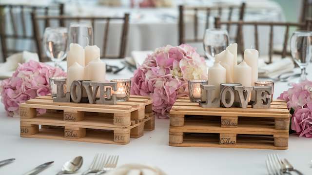 Mini Pallets Tablescape